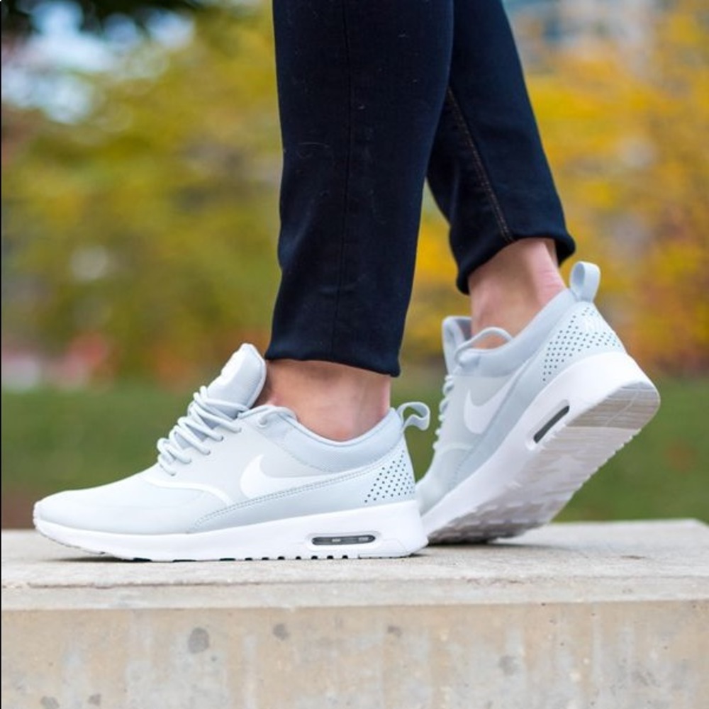 Nike Air max thea gray